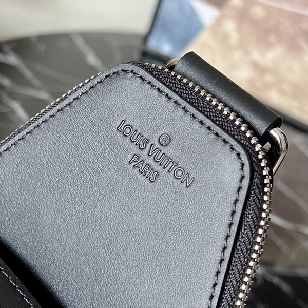 ルイヴィトンバッグ素材ディテール